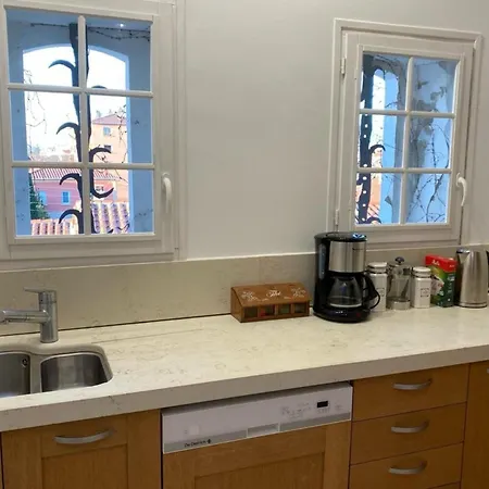 Apartment 66c1 - In A Chateau *